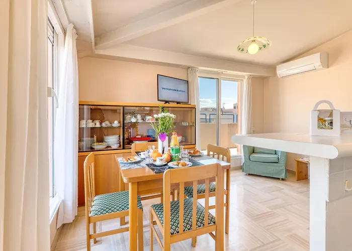 Apartment Floor Close To The Sea - Happy Menton
