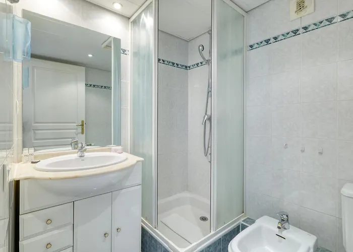 Floor Close To The Sea - Happy * 멍똥