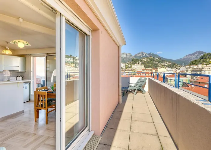 Floor Close To The Sea - Happy Appartamento