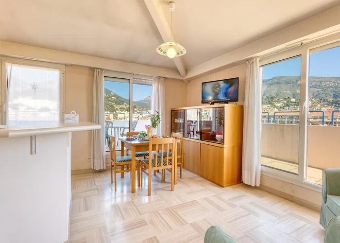 Floor Close To The Sea - Happy *